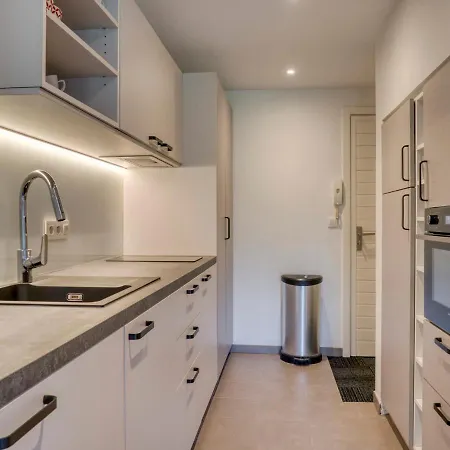 Renove Avec Terrasse A - Proche Pistes Et Golf, Parking Et Wifi Inclus - Fr-1-453-299